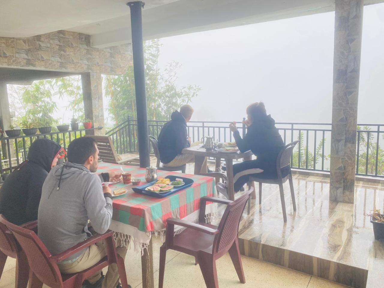 Farah Guest Inn Haputale Dış mekan fotoğraf