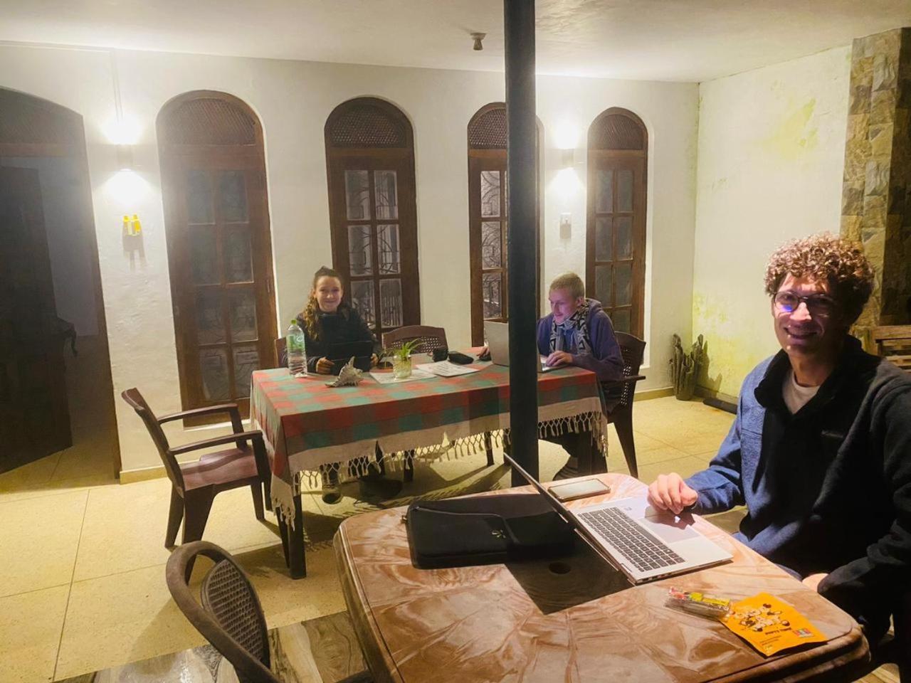 Farah Guest Inn Haputale Dış mekan fotoğraf